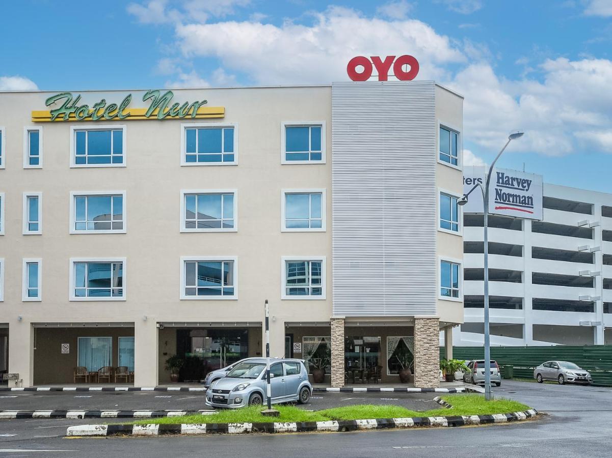 Oyo 985 ホテル ヌール ミリ エクステリア 写真